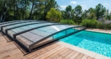 Piscine: découvrez l’abri sans rail qui facilite la vie !