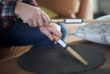 Test Senstroke: une batterie virtuelle qui tient dans la poche !