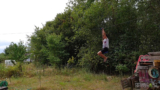 Installation d’une tyrolienne iZipline dans le jardin !